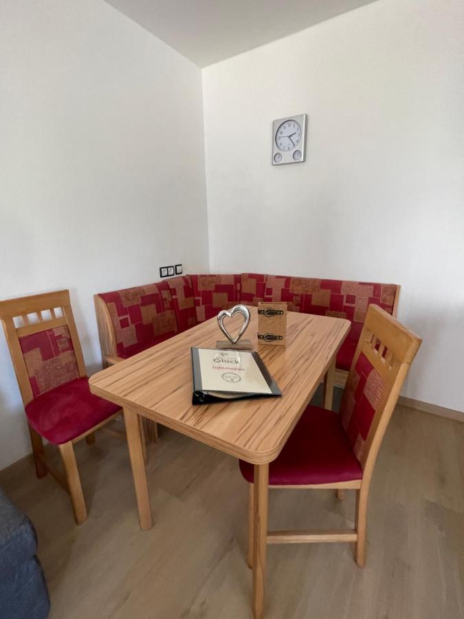 Haus Zum Glueck Apartment Reifnitz Bagian luar foto